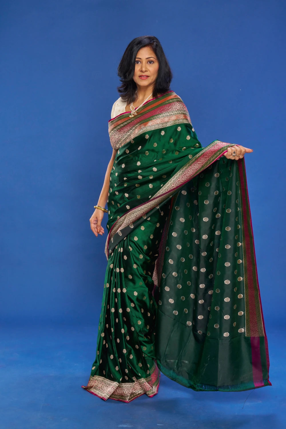Flawless Deep Emerald Green Elegance