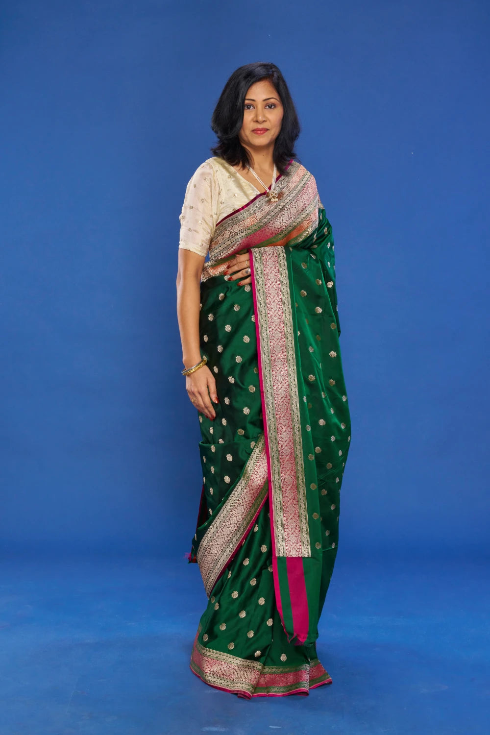 Flawless Deep Emerald Green Elegance