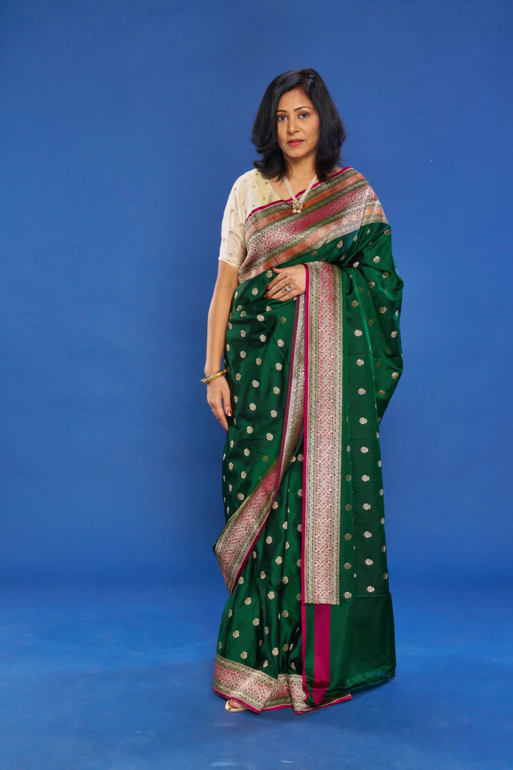 Flawless Deep Emerald Green Elegance
