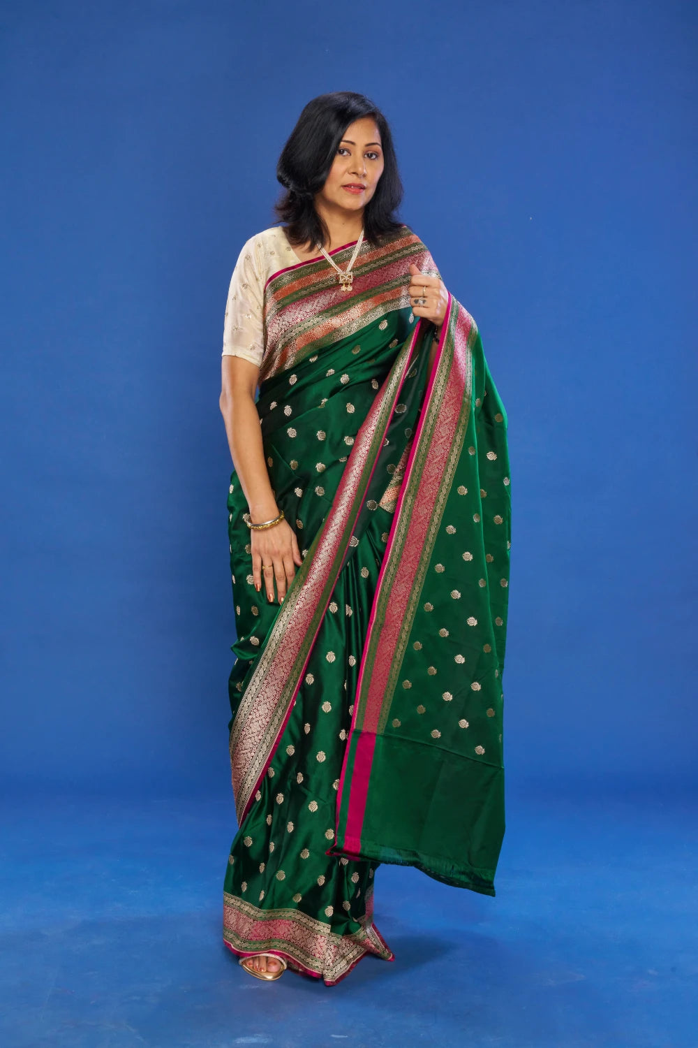 Flawless Deep Emerald Green Elegance