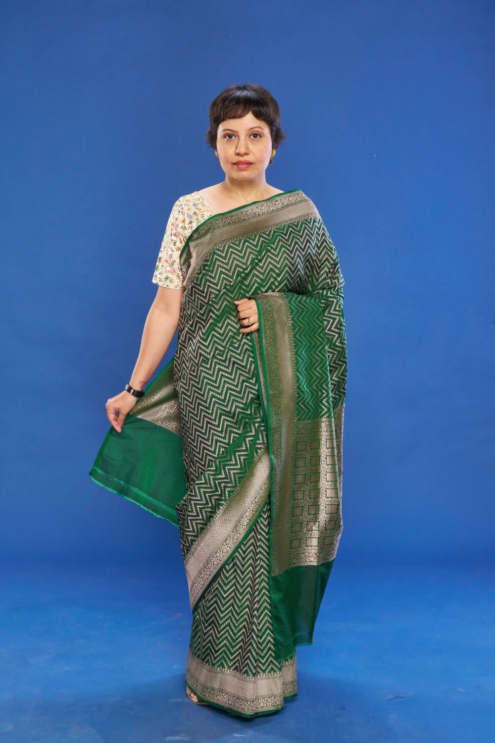 Magical Dark Green Elegance