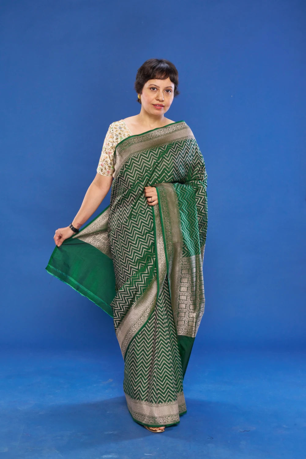 Magical Dark Green Elegance