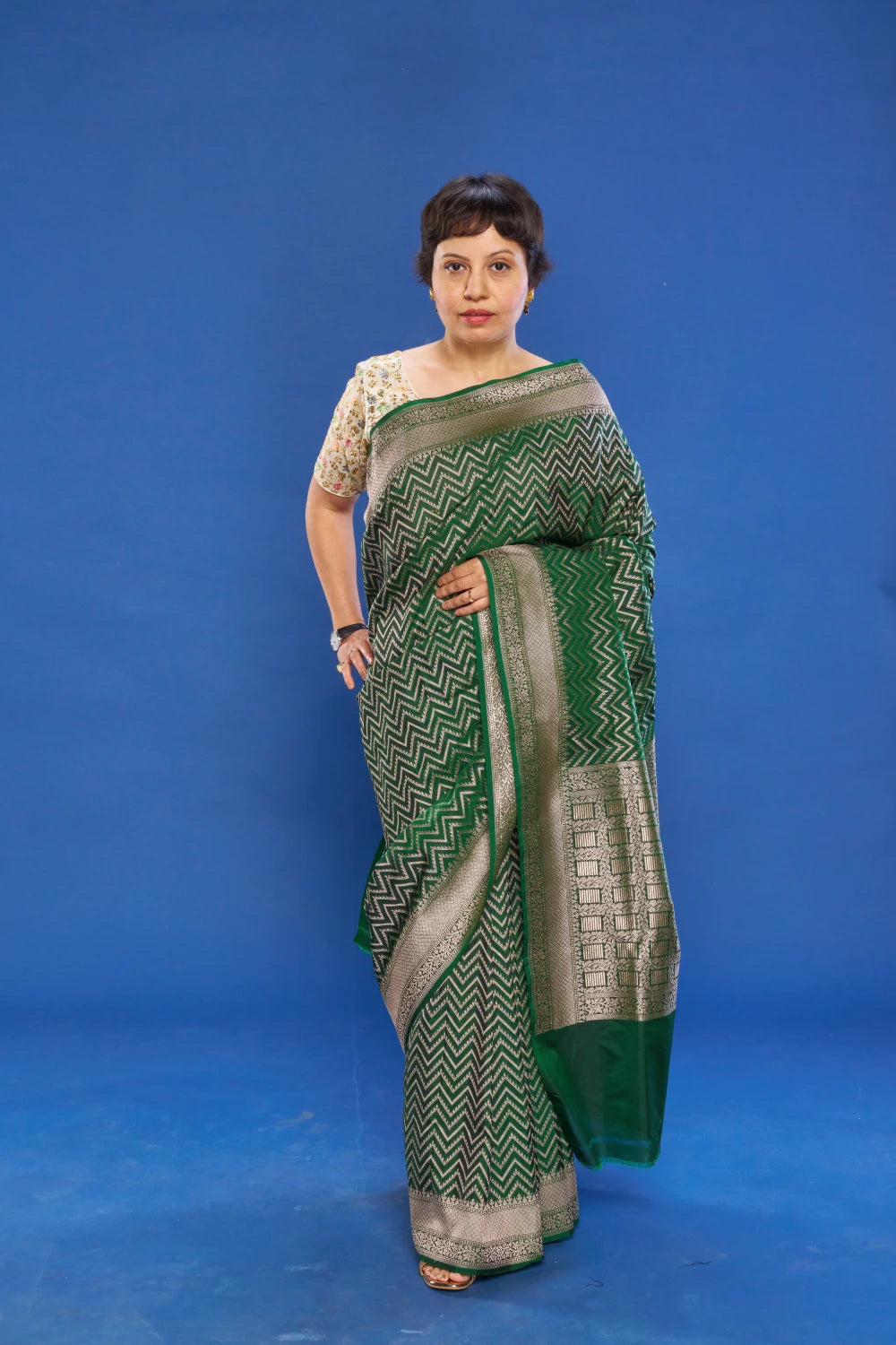 Magical Dark Green Elegance