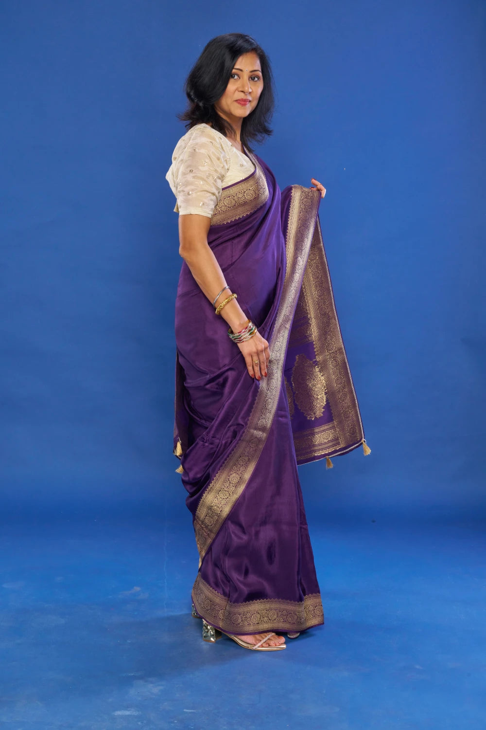 Opulent Violet Indigo Elegance