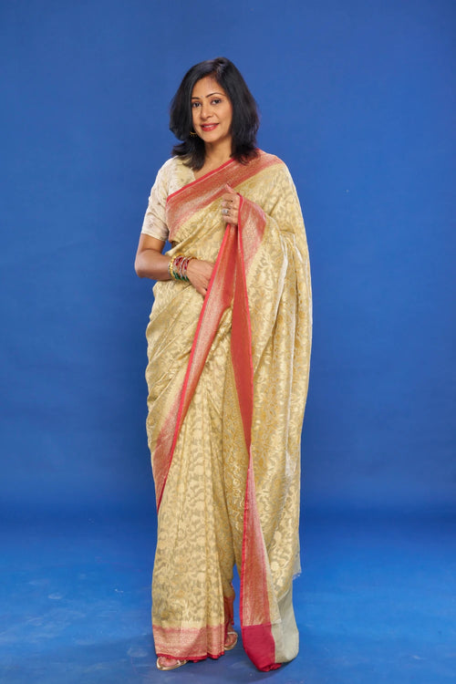 Alluring Sage Green saree With Dusty Rose Border