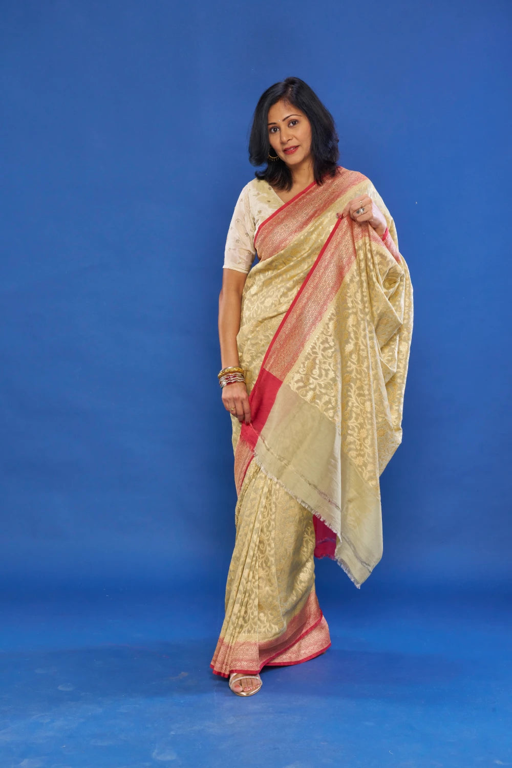 Alluring Sage Green saree With Dusty Rose Border