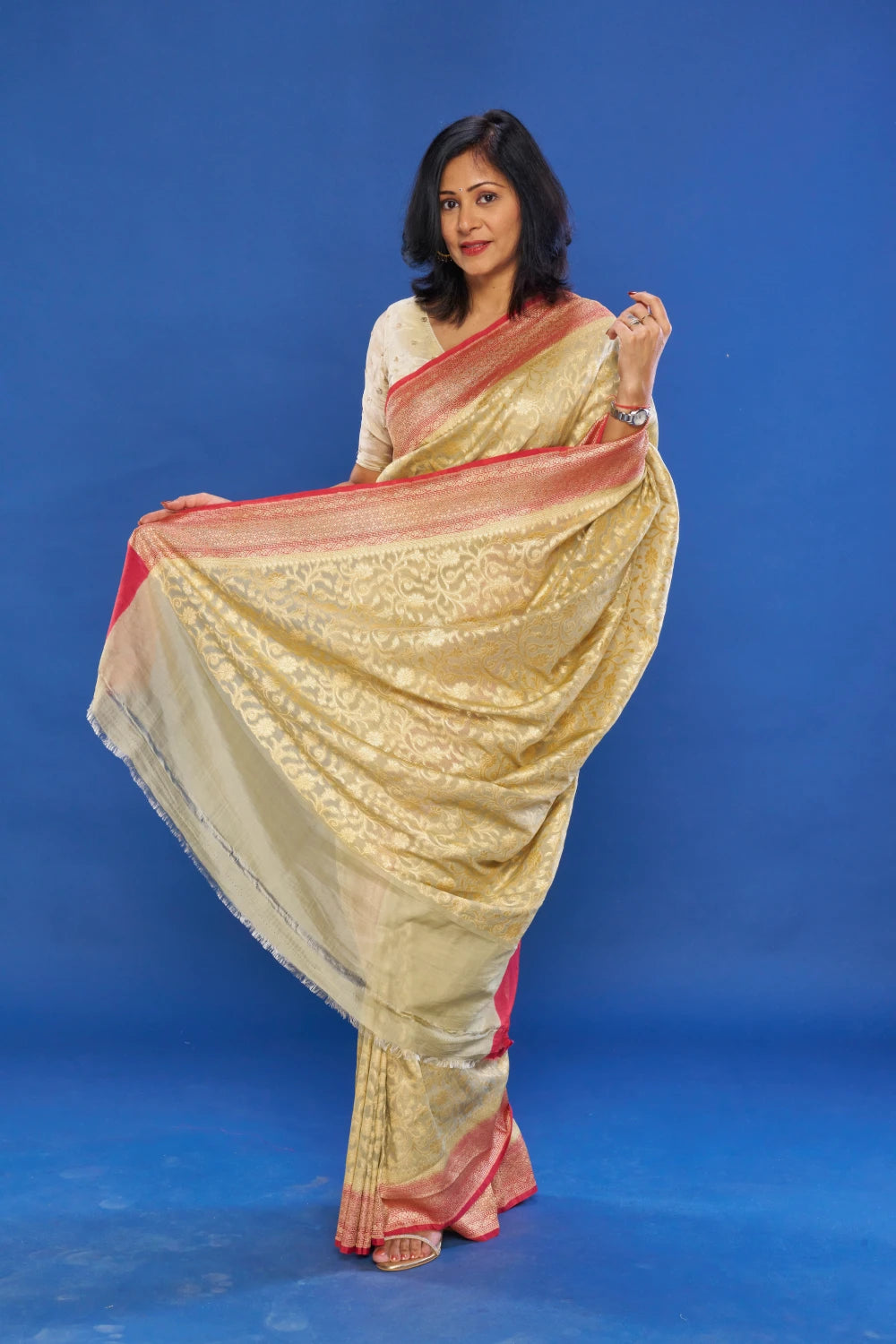 Alluring Sage Green saree With Dusty Rose Border