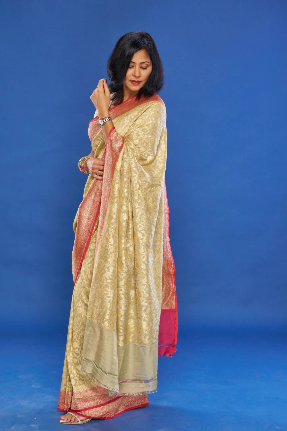 Alluring Sage Green saree With Dusty Rose Border