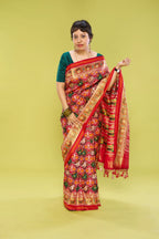 Tasteful Cardinal Red Elegance