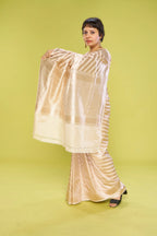 Calm Pearled Ivory Elegance