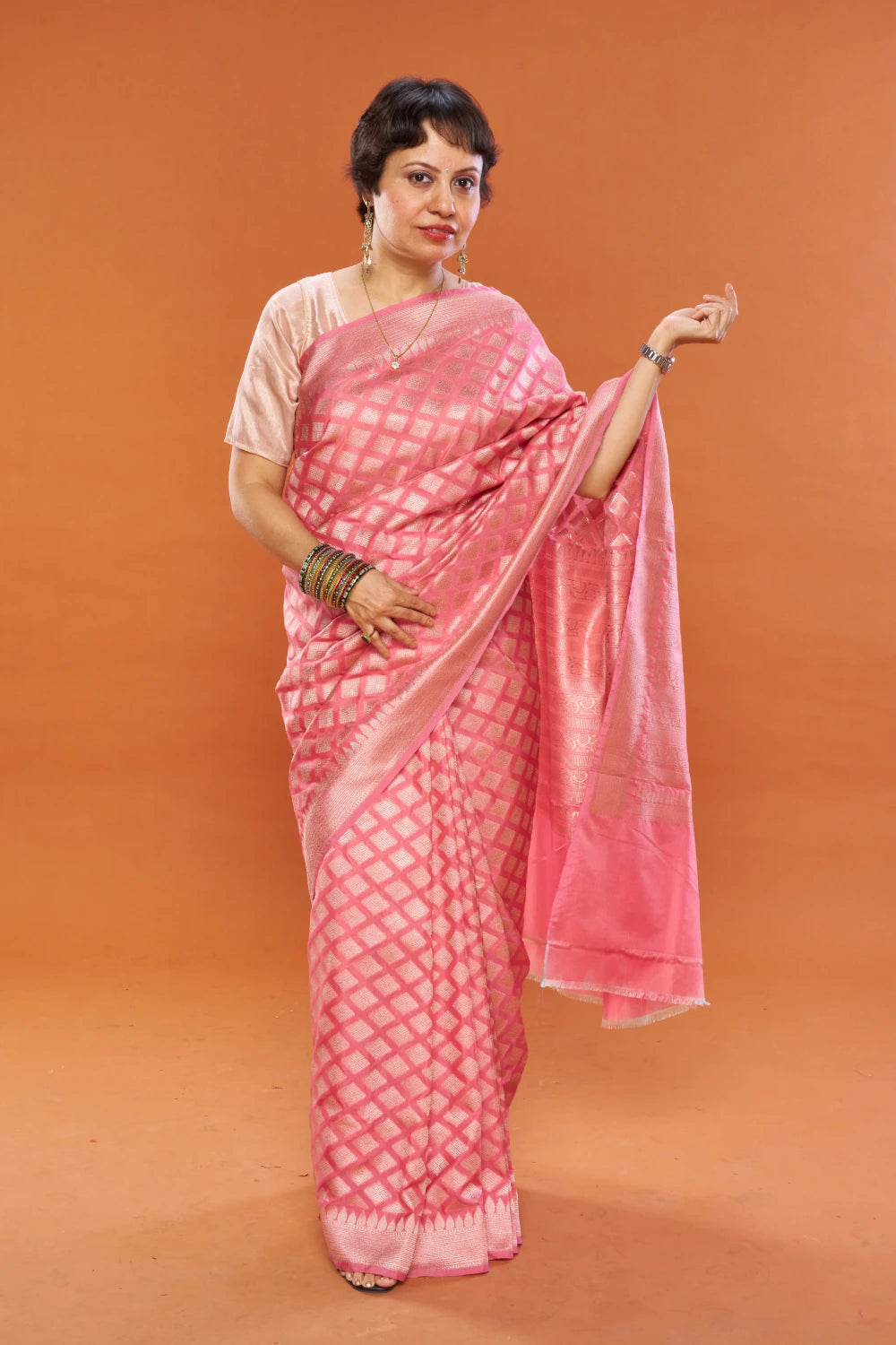 Pleasant Candy Pink Elegance