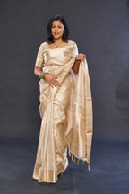 Glorious Pearled Ivory Elegance