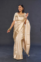 Glorious Pearled Ivory Elegance