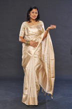 Glorious Pearled Ivory Elegance