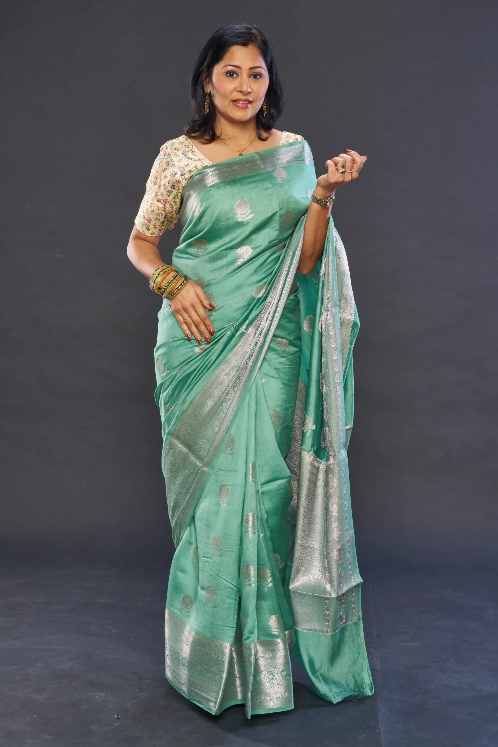 Silky Greenish Elegance