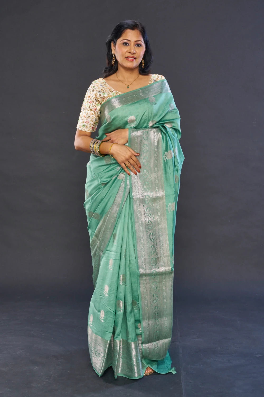 Silky Greenish Elegance