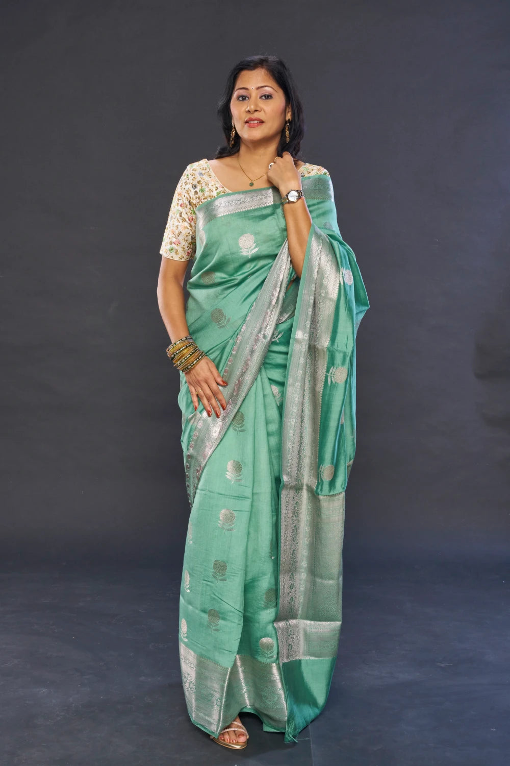 Silky Greenish Elegance