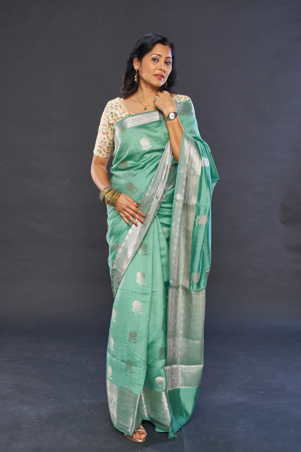 Silky Greenish Elegance