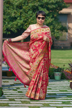 Stylish True Red Elegance