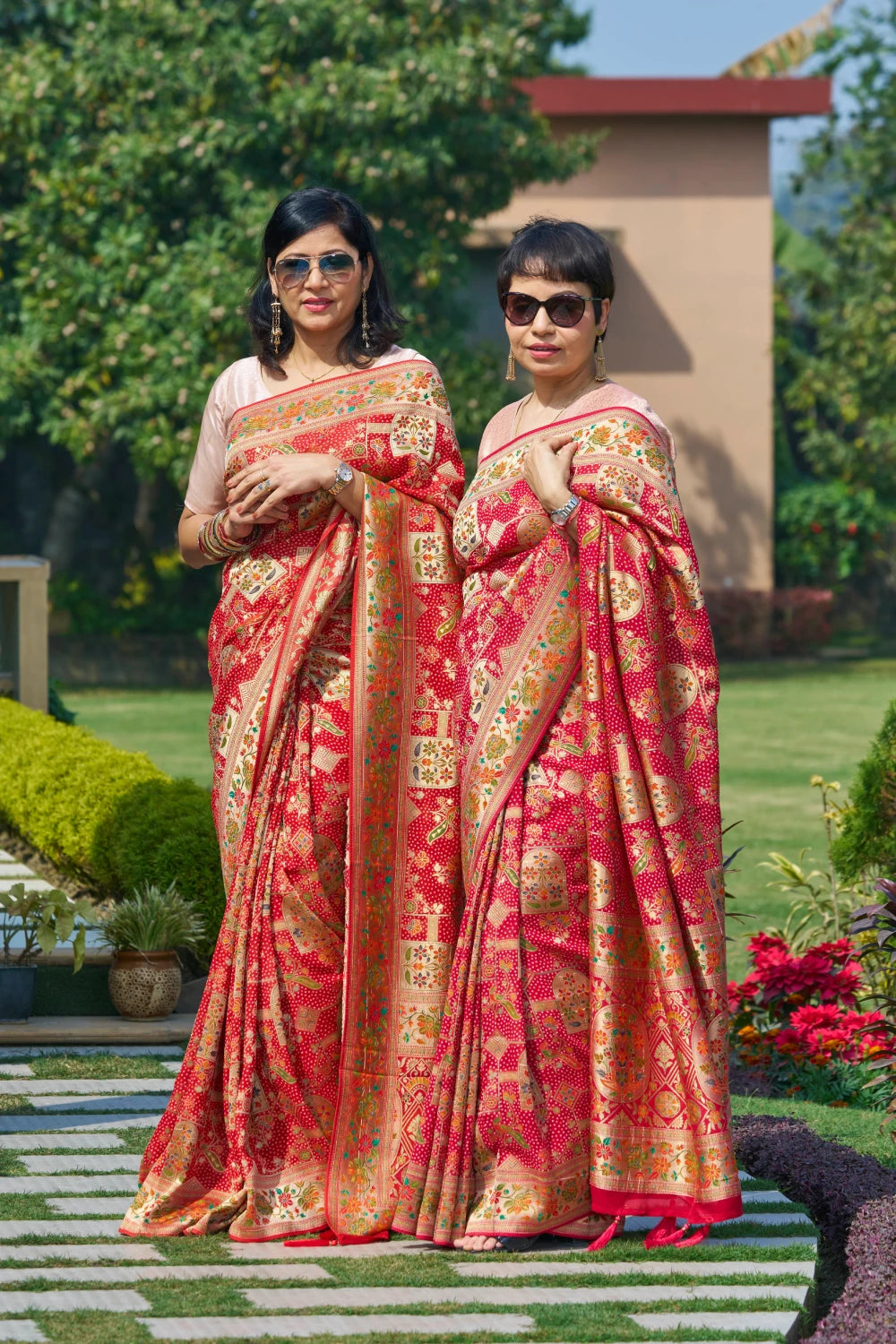 Stylish True Red Elegance