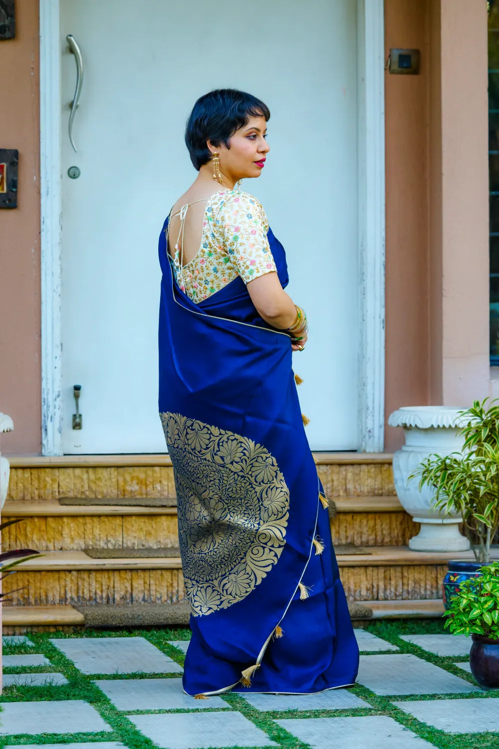 Radiant Midnight Blue Elegance