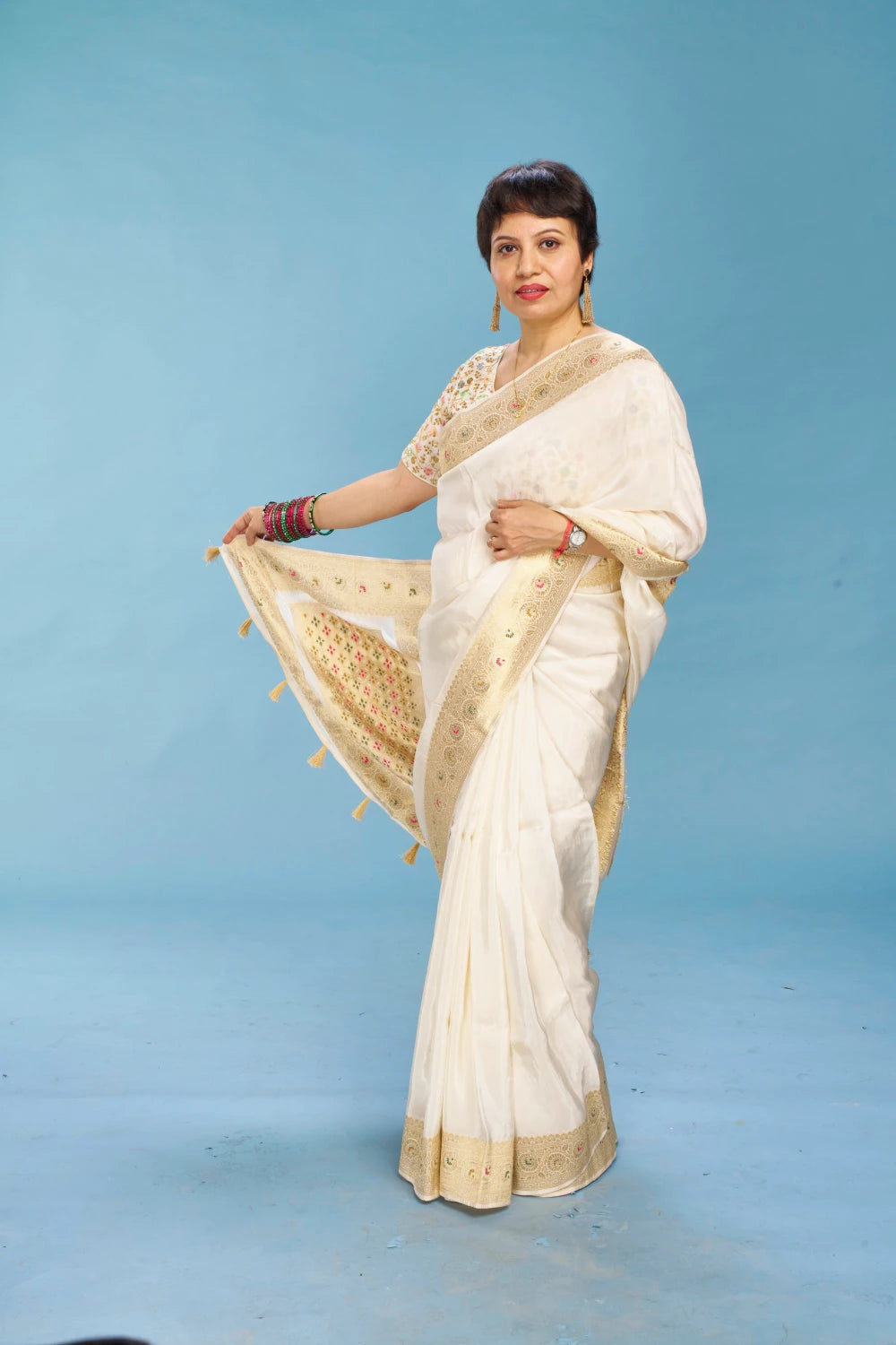 Captivating Cream Elegance