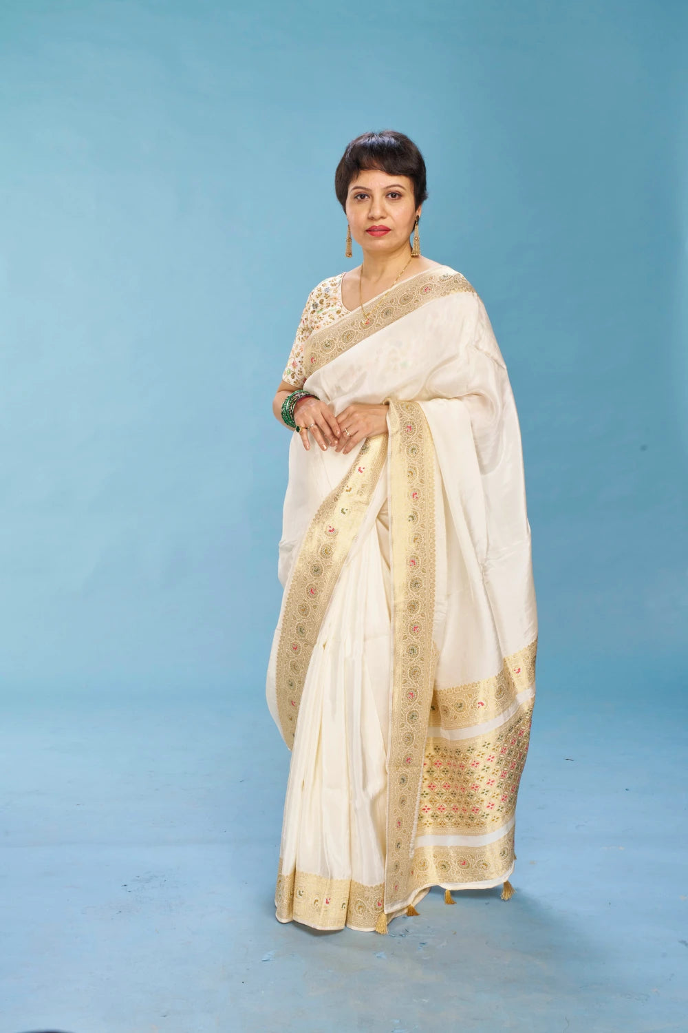 Captivating Cream Elegance