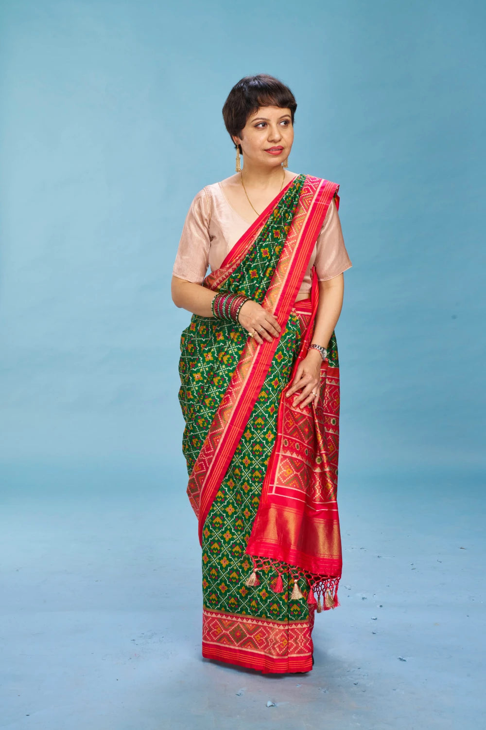 Luxurious Emerald Embrace Elegance