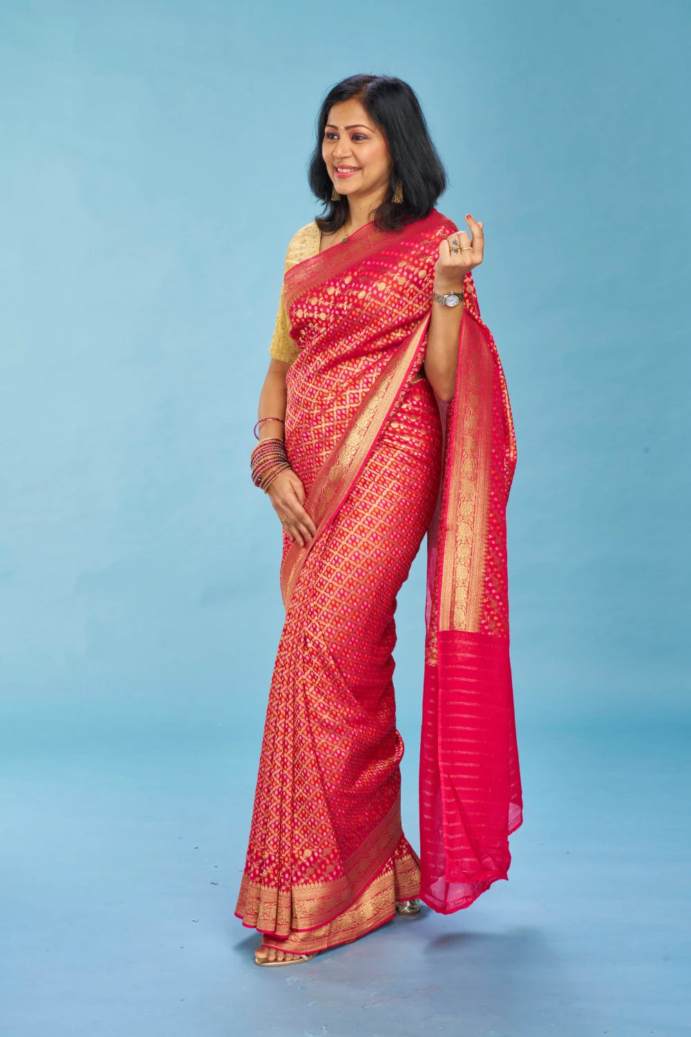 Poised Rani Pink Elegance