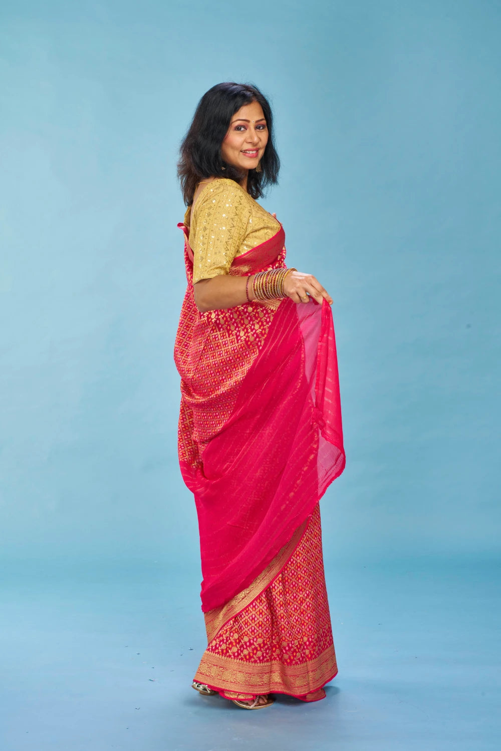 Poised Rani Pink Elegance