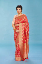 Serene True Red Elegance