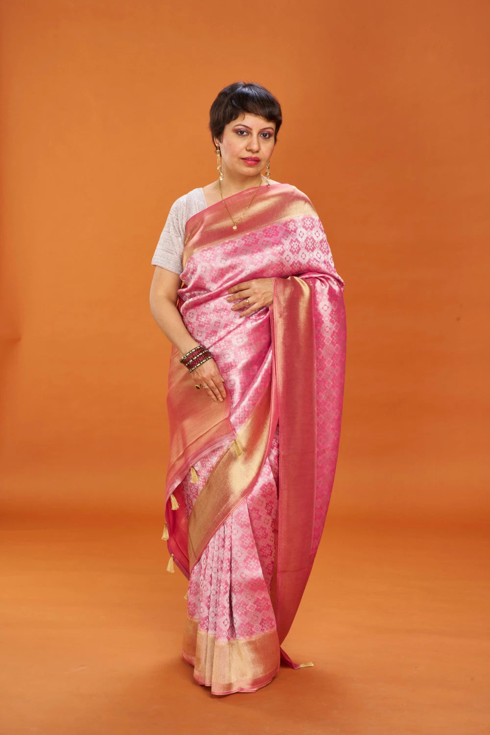 Bright Bleached Mauve Elegance