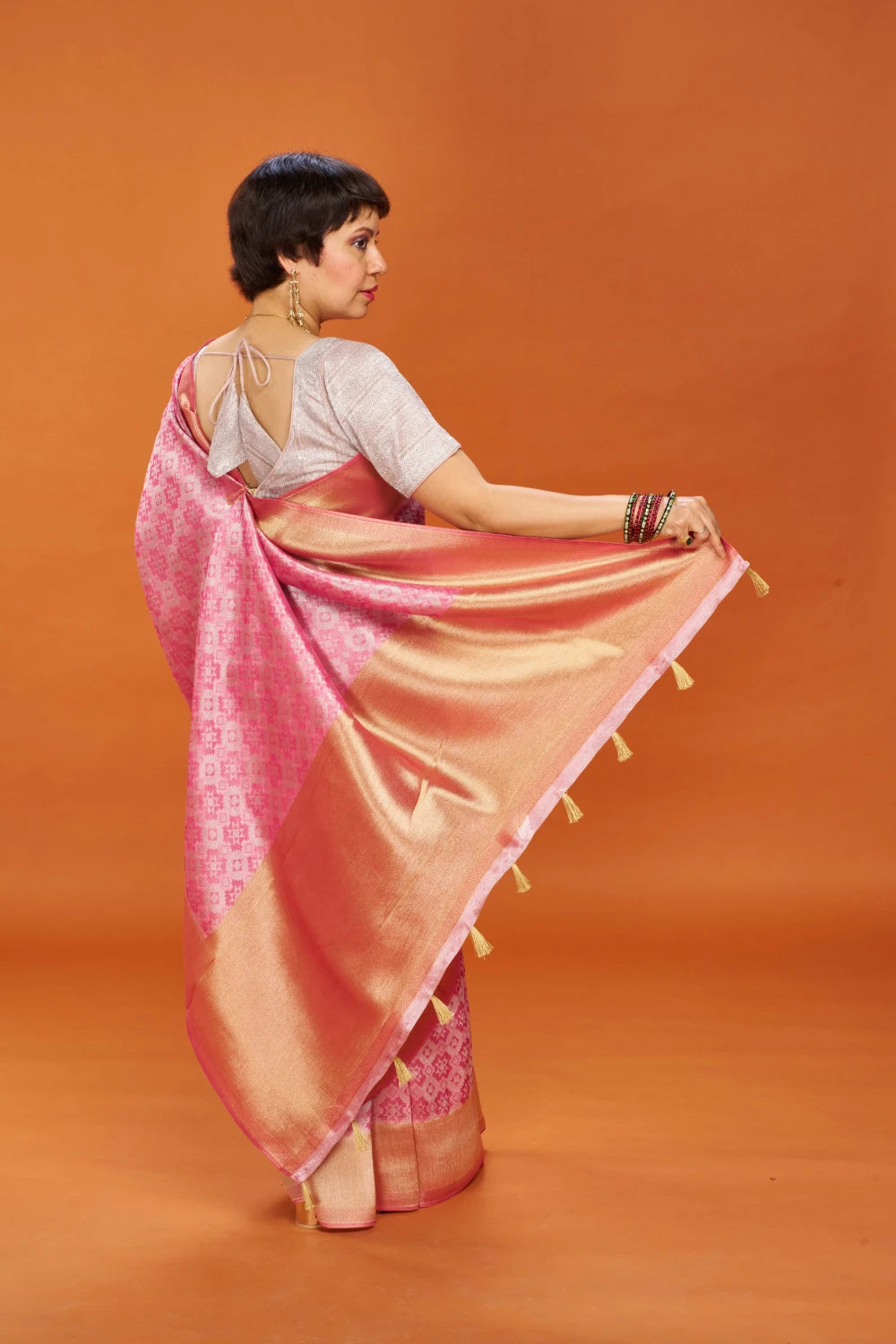 Bright Bleached Mauve Elegance